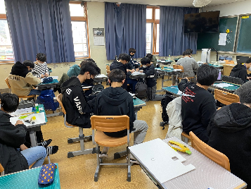 2022학년도 1학기 자유주제(1기) 창의 오토마타 활동 사진